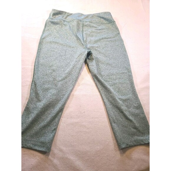 Spalding Women's Green Crop Legging Workout Pants size Large mid-rise - Picture 6 of 8